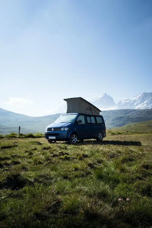 VW California gibt es inzwischen sehr viele – zu viele? – Photo by Aurélien – Wild Spot on Unsplash